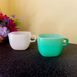 Vintage Glasbake Square Mugs Set of two(2) *great condition* Retro